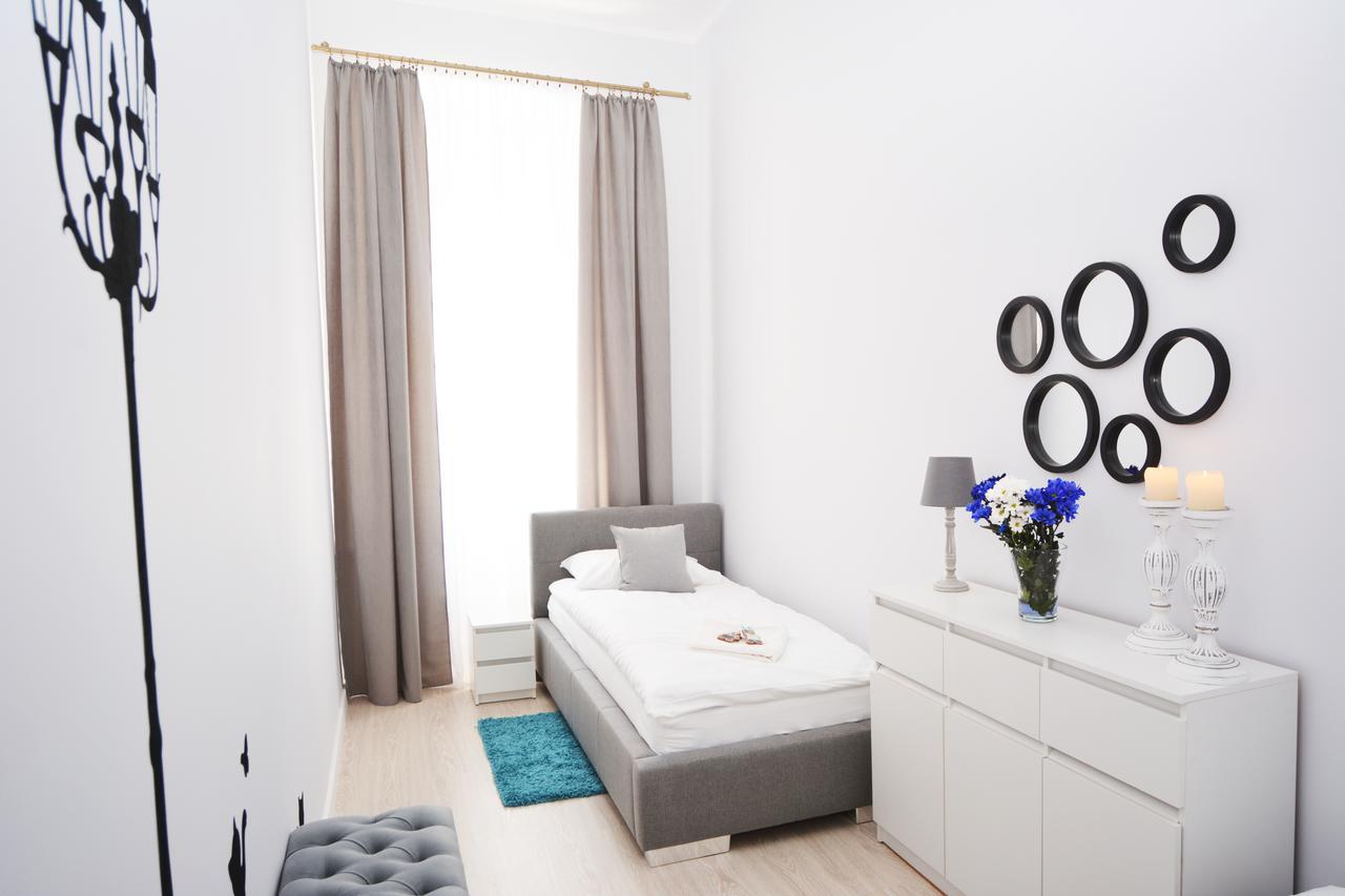 Apartament Pod Kopernikiem II Stary Toruń Kültér fotó